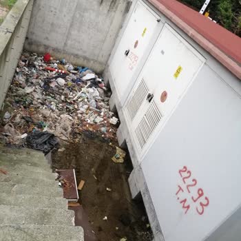Boğaziçi Elektrik - Bedaş Bedaş Ve Esenyurt Belediyesinin Temizlikten Kaçması