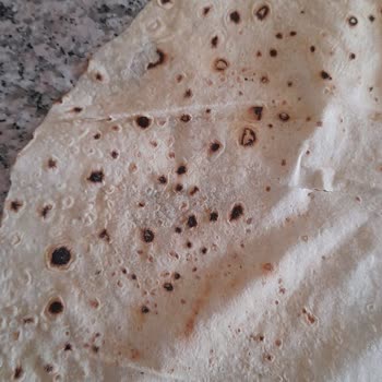 Ebrar Unlu Lezzetler Şubedeki Yufkaların Kalitesizliği Hakkında Şikayet