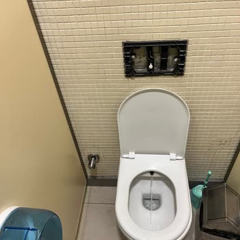 Anatolium Bursa AVM Bursa Anatolium AVM'nin Hijyen Sıkıntısı