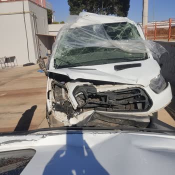 Ford Aracın Hava Yastığı Kaza Anında Patlamadı