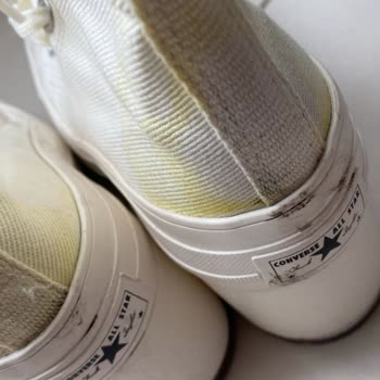 Converse Lekeler Nasıl Çıkacak