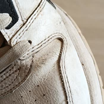 Deichmann Üretim Hatası Ayakkabıyı Kabul Etmiyor!