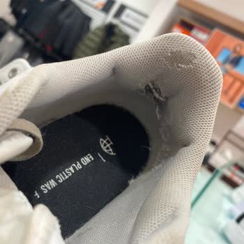 Adidas İncelemeye Giden Ürün Sorunu