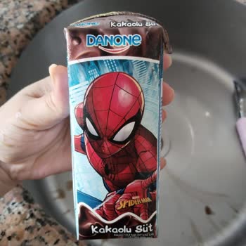 Danone Süt İçinden Çıkanlar