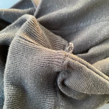 Pierre Cardin Giyim Pierre Cardin Paris E Yakışmayan Tutum