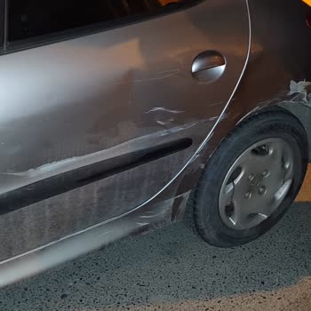 Aksigorta Ak Sigortası Park Halindeki Aracıma Vurup Kaçan Aracı Haklı Görüyor
