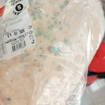 A101 Küflü Yufka Satış