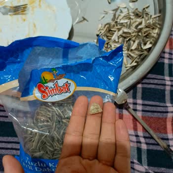 BİM Çekirdek Poşetinden Taş Çıktı