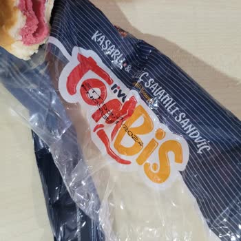 BİM Tombik Sandviç Küflü Çıktı