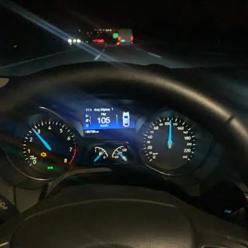 Pilot Garage Araba Aldım Dönüş Yolunda Arıza Lambası Yaktı