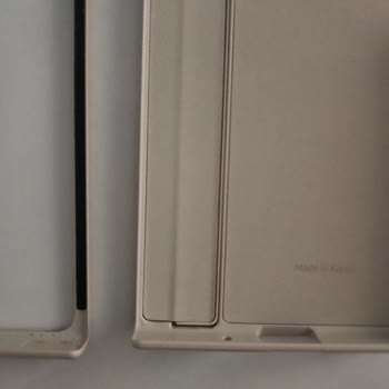Samsung Kılıflar Renk Değiştiriyor Kararıyor Ve Çözüm Yok