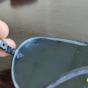 Rayban Gözlük Caminin Kaplama Atması