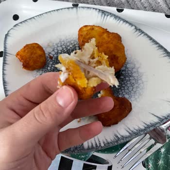 BİM Nugget İçinden Kemik Çıktı