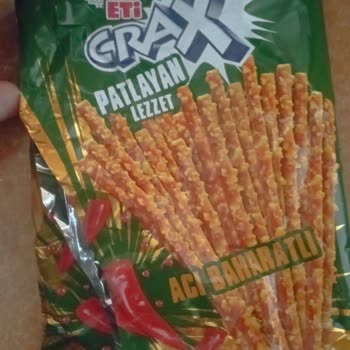 Eti Crax'tan Böcek Çıkması