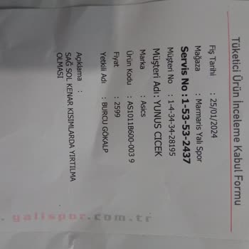 Asics Ayakkabı Her İki Tarafta Zamanla Yırtıklar Oluştu.