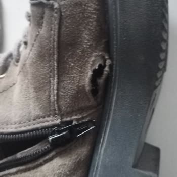 Desa Deri Sen Bot Almıştım Sahte Deri Çıktı