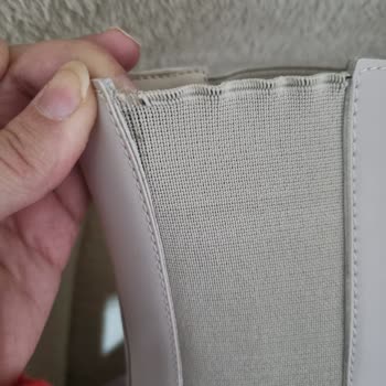 Canpark Derimod Çalışanları Tavrı ve Defolu Ürünü Zorla Satmaları