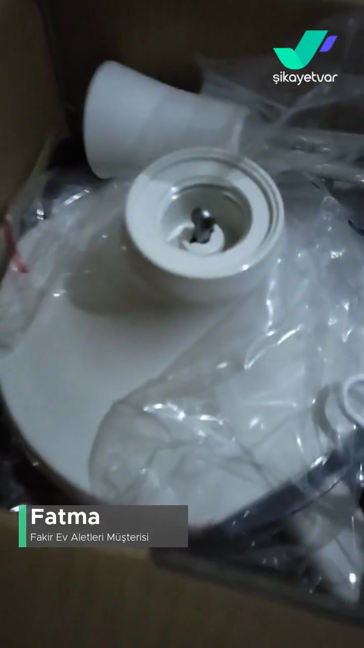 Fakir Beyaz Diye Aldım Kutudan Krem Rengi Çıktı! videonun kapak resmi