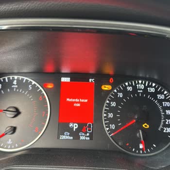 Renault Clio 5 Enjeksiyon Ve Egzoz Emisyon Arızası