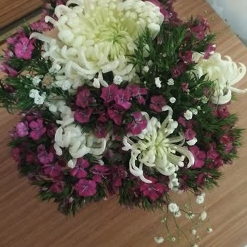 Çiçek Sepeti İnsanları Asla Önemsemiyor