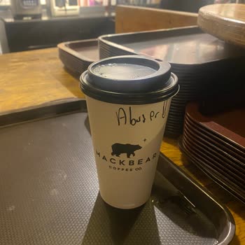 Mackbear Coffee Personelleri Ve İşletme Şekli Doğru Değildir