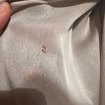 Myrentaldress Delik Şal Gönderdi