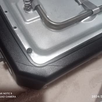 Stilevs Tost Makinesinin Kenar Plastik Aksamı Çatladı!