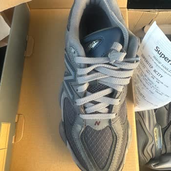 New Balance 9060 Ayakkabıda Domuz Derisi Kullanıldığı Halde Bilgilendirme Yapılmaması