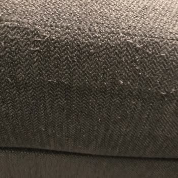 IKEA Köşe Koltuk Takımı 1 Ayda Tüylenme Yaptı