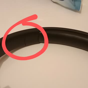 JBL TUNE660NC İç Plastik Kırılması