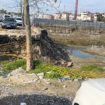 Büyükçekmece Kıyı İstanbul Marina Otoparkında Faili Meçhul Maddi Hasar