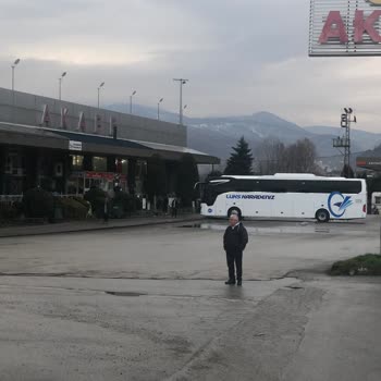 Lüks Karadeniz Otogara Girmemek İçin Yolcusunu Başka İlçede Bırakan Firma