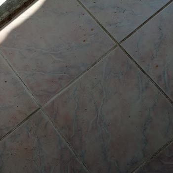 Guncelsikayetlerimiz.com Çocuk Parkına Küçük Top Sahası Yapılsın
