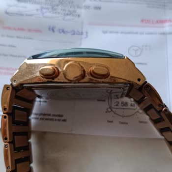 Akar Saat Oksitlenen Saat Kasası ve Garanti Sorunu