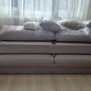 Enza Home Enza' Dan Aldığımız Koltuk Takımının Kolunu Kaybettiler!