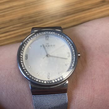 Skagen Emaar Saat &saat İn Saatimi Bozdu.