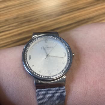 Skagen Emaar Saat &saat İn Saatimi Bozdu.