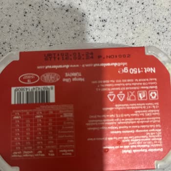 Duranlar Süt Duranlar Kaymak SKT Tarihinin Olmasına Rağmen 3 Günde Küflendi