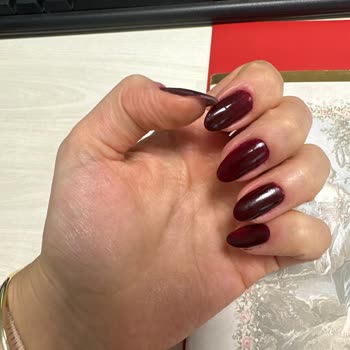 Gratis Beauty Cennet Hürriyet Caddesi Protez Tırnak Şikayet