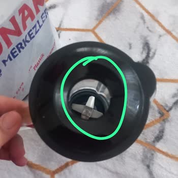 Yui Garantiye Gönderdiğim Ürünü Kusurlu Gönderdi