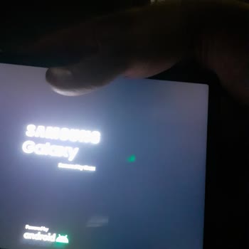 Samsung Galaxy TAB A9+ Ekranda Beyaz Nokta Var.