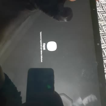 Samsung Galaxy TAB A9+ Ekranda Beyaz Nokta Var.