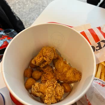 KFC De Paramızla Rezil Olduk (Kocaeli Symbol AVM)