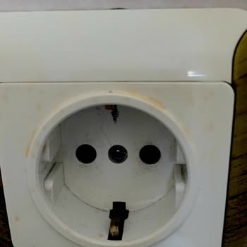 Por Çöz Extra Güçlü Pas Ve Kireç Çözücü Zararlı