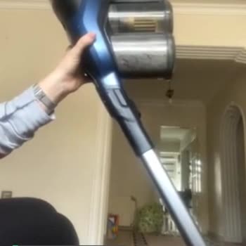 Philips 8000 Serisi Dikey Süpürge Değişen Parça Problemi