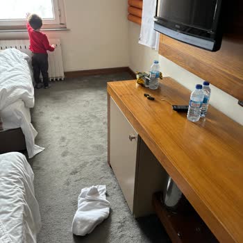 Jura Hotels Kervansaray Uludağ'da Personel Çok İlgisiz!