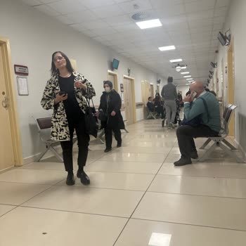 Akdeniz Üniversitesi Hastanesi Hastane Hijyeni Havasızlık Ve Pislik