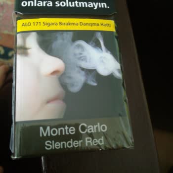Monte Carlo Slender Red