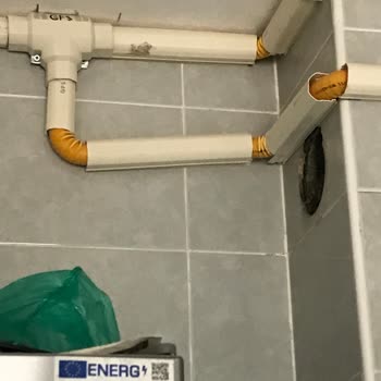 Saymek Mühendislik Parayı Peşin Alıp 1 Aydır Tesisatı Yapmıyor