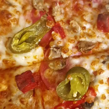 Domino's'un İletmiş Olduğu Pizza 🍕sıkıntısı